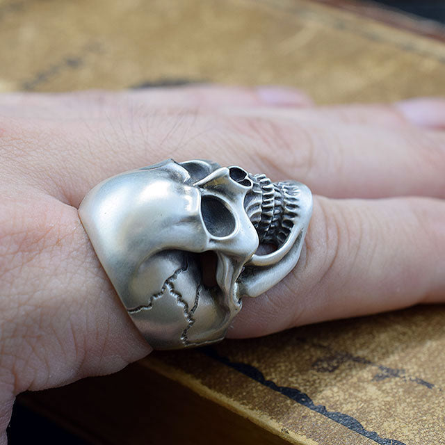 HERESY SKULL RING SR-R005