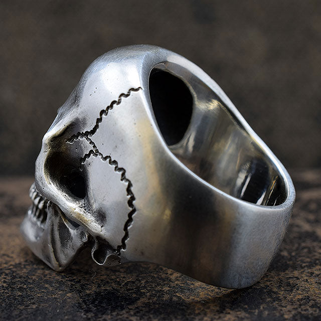 SCORN SKULL RING SR-011