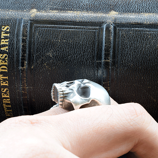 REQUIEM LOST SKULL RING SR-R025