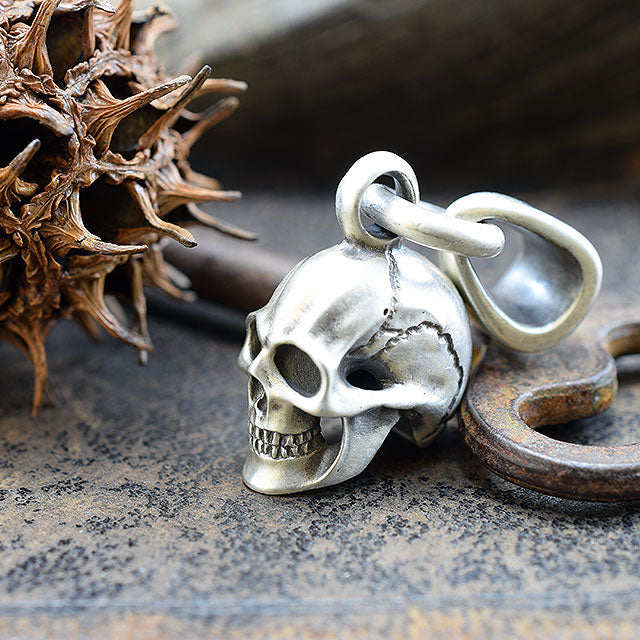 THE END SKULL PENDANT TOP SR-PT024