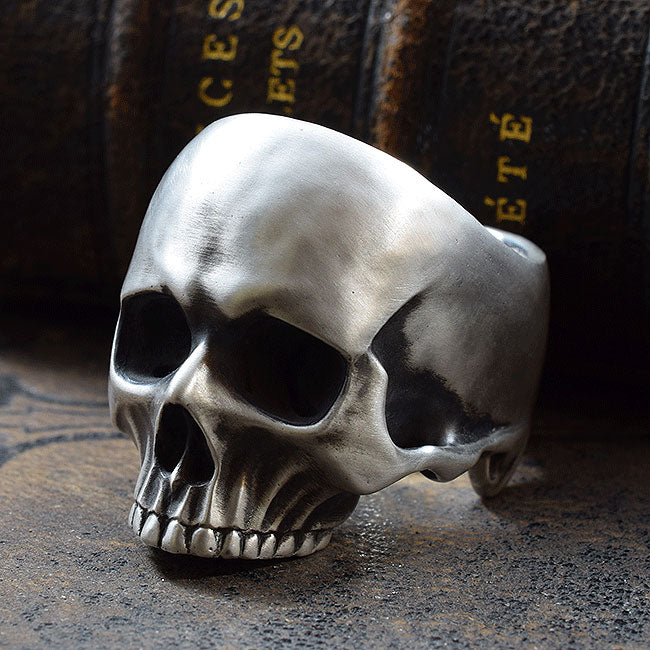 REQUIEM REVENANT SKULL RING SR-R028