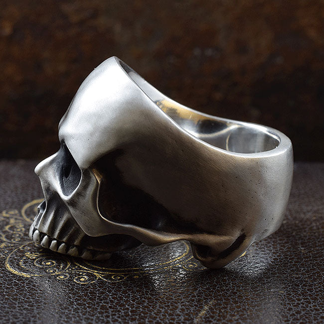 REQUIEM REVENANT SKULL RING SR-R028