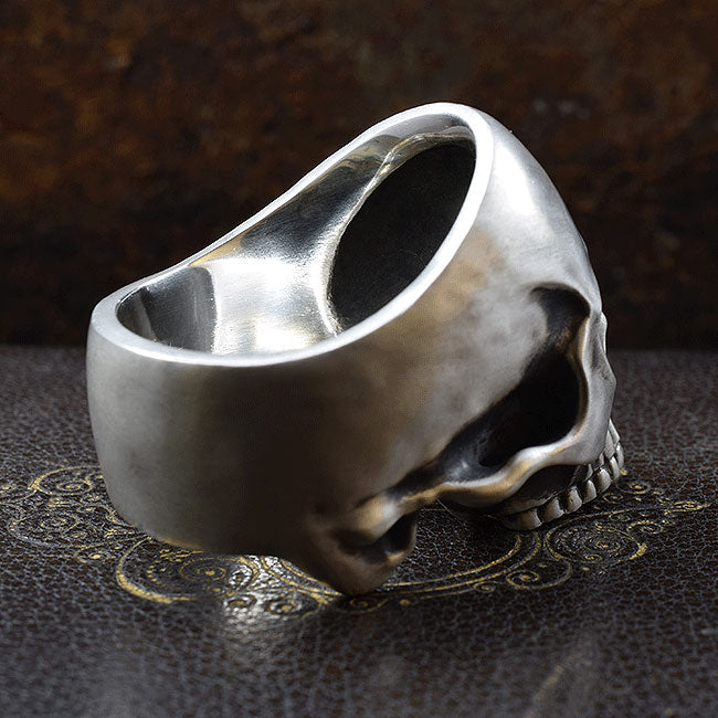 REQUIEM REVENANT SKULL RING SR-R028