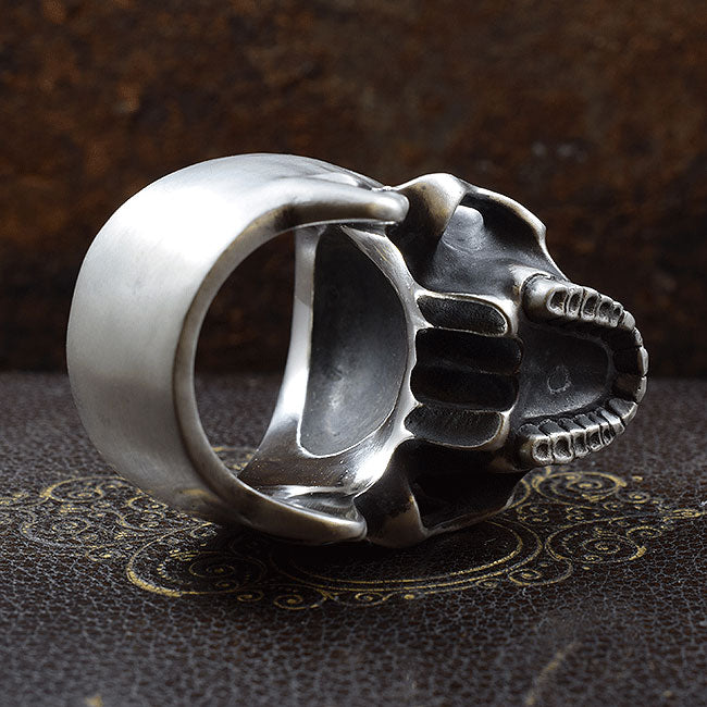 REQUIEM REVENANT SKULL RING SR-R028