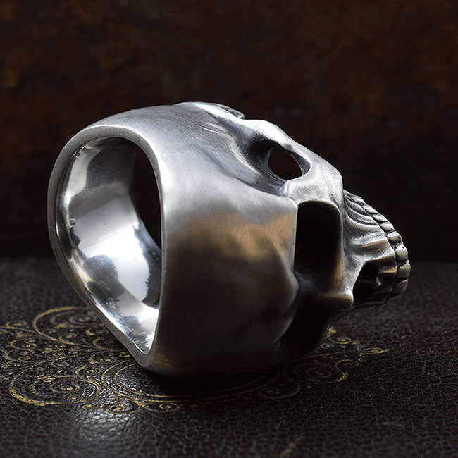 REQUIEM REVENANT SKULL RING SR-R028