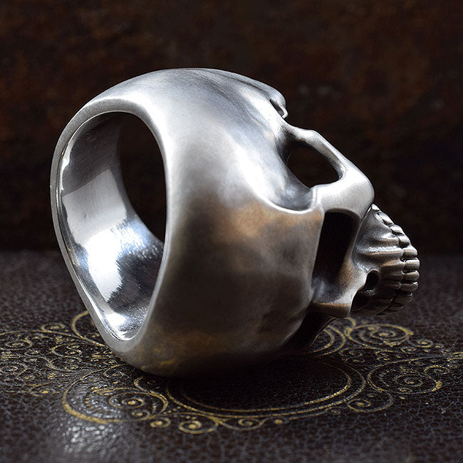REQUIEM SPOOKY SKULL RING SR-R029