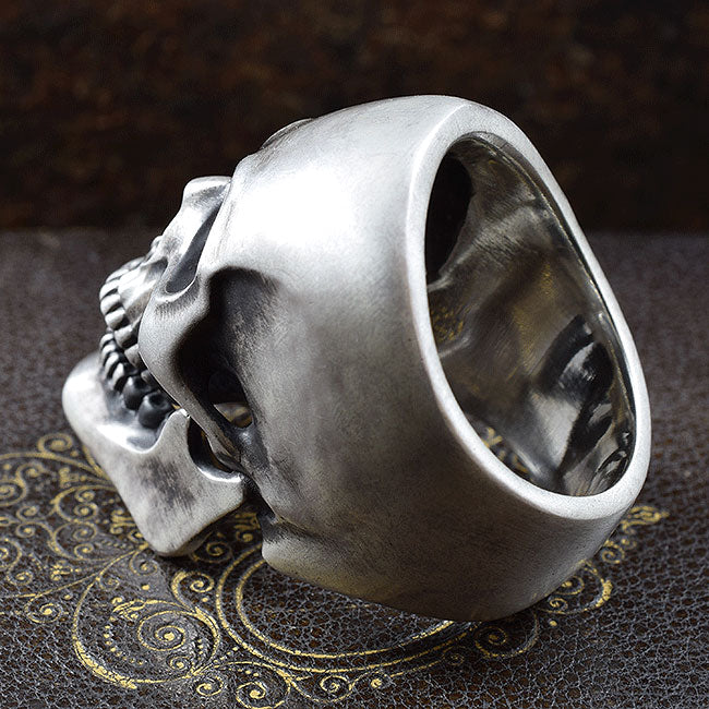 REQUIEM OMINOUS SKULL RING SR-R026