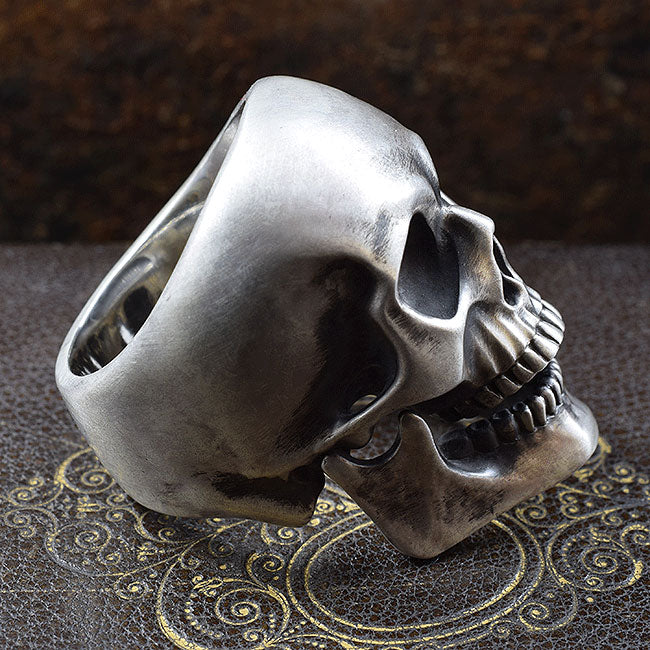 REQUIEM OMINOUS SKULL RING SR-R026