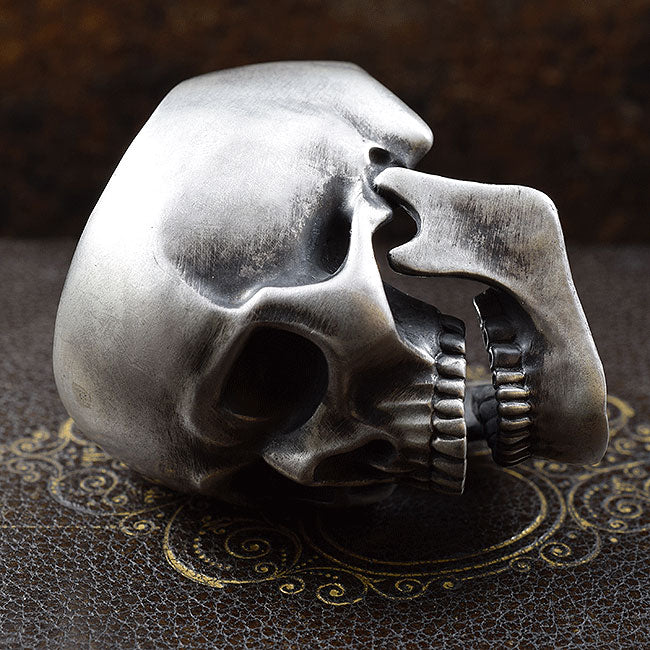 REQUIEM OMINOUS SKULL RING SR-R026