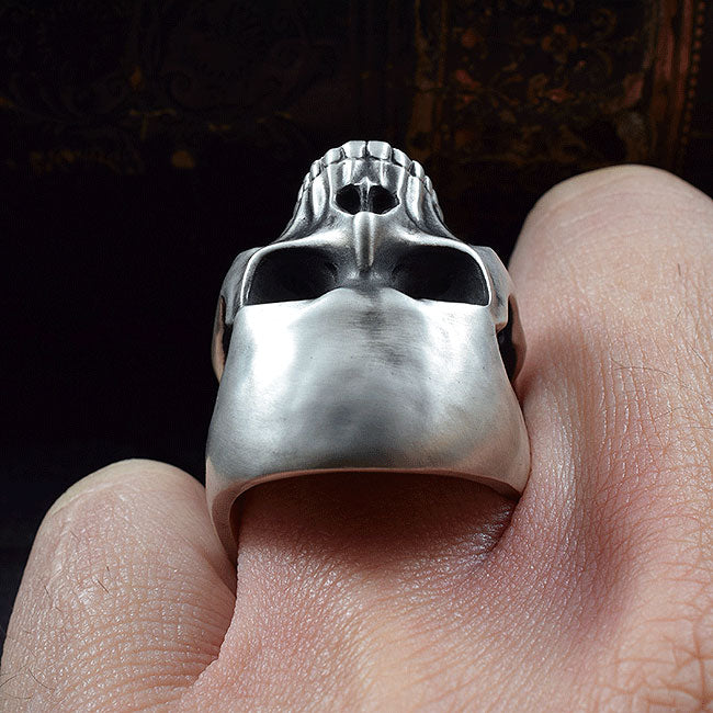 REQUIEM REVENANT SKULL RING SR-R028