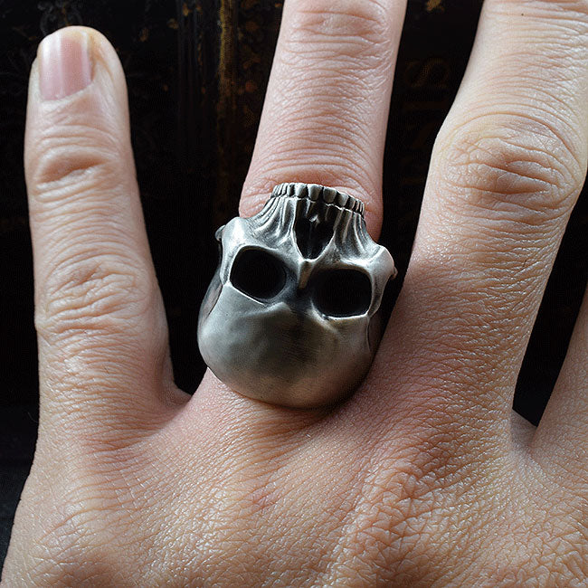 REQUIEM REVENANT SKULL RING SR-R028