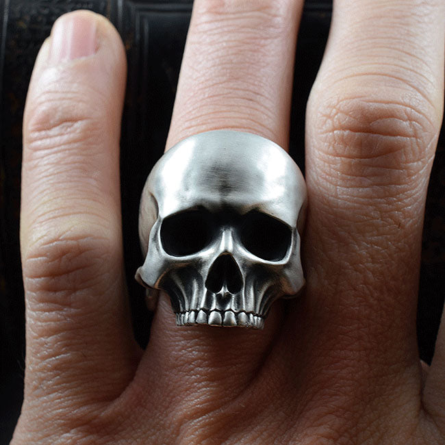 REQUIEM REVENANT SKULL RING SR-R028