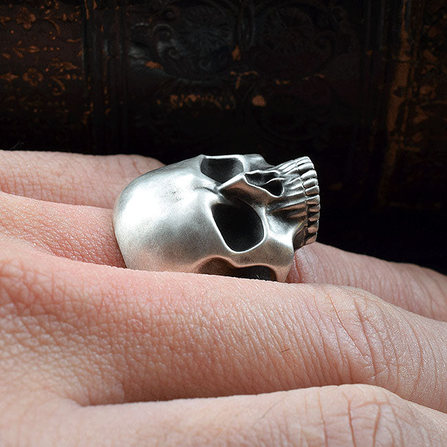 REQUIEM SPOOKY SKULL RING SR-R029