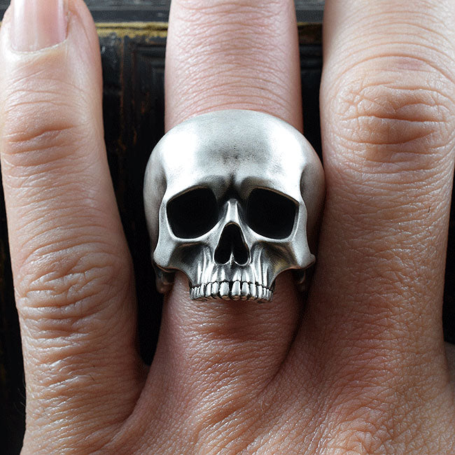 REQUIEM SPOOKY SKULL RING SR-R029