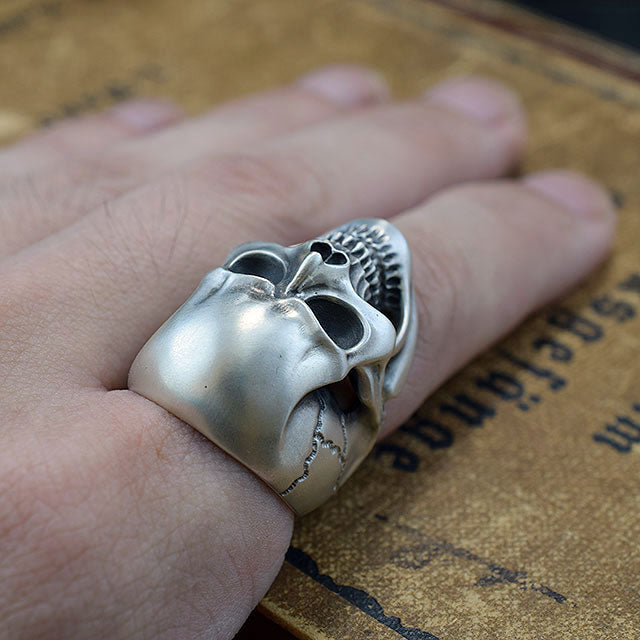 HERESY SKULL RING SR-R005