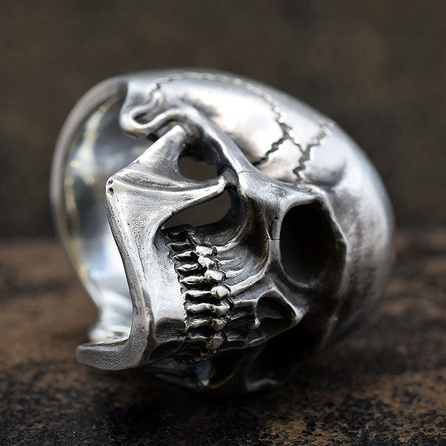 SCORN SKULL RING SR-011