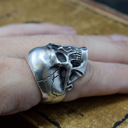 SCORN SKULL RING SR-011
