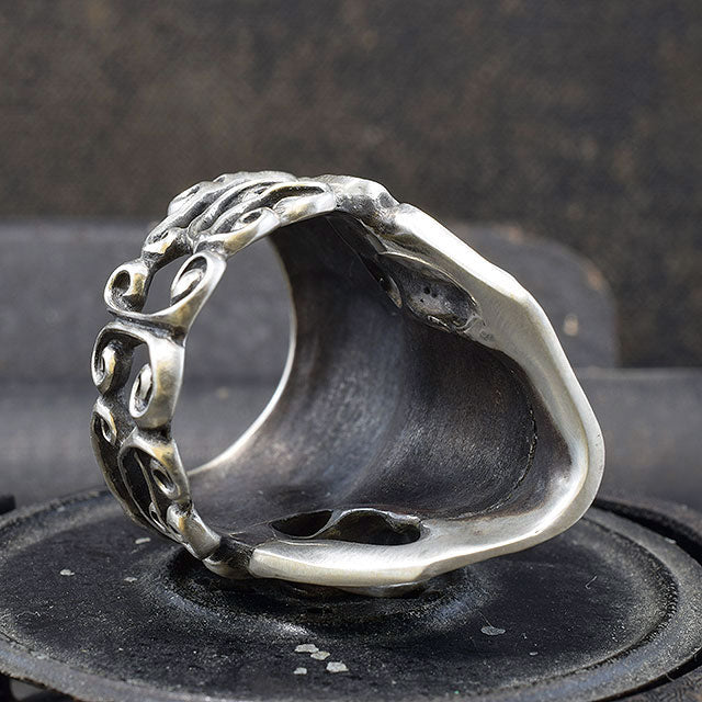 POISONOUS SKULL RING SR-R002
