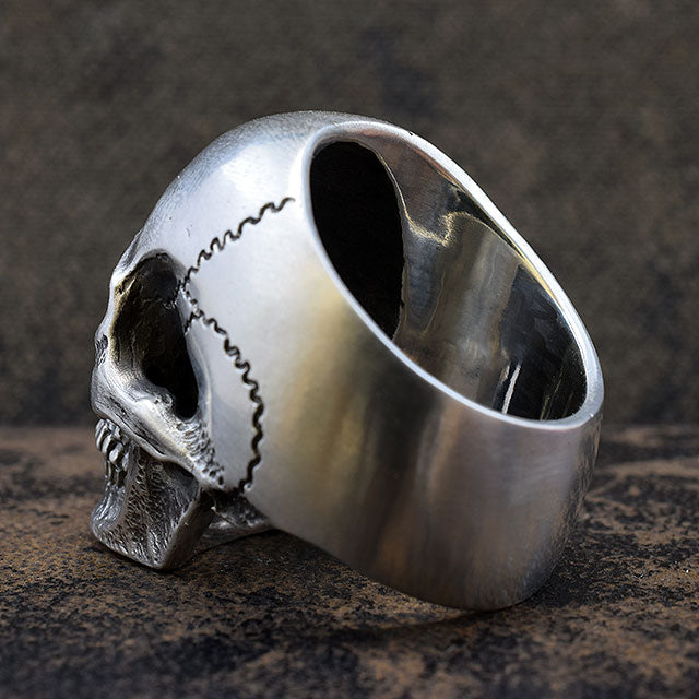 INCARNATE SKULL RING SR-010