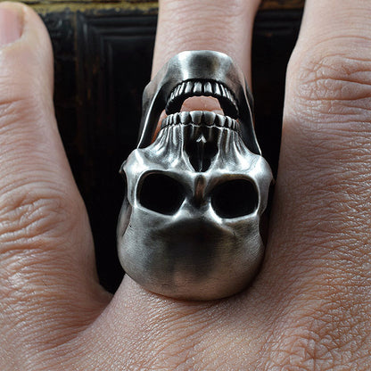 REQUIEM BURIAL SKULL RING SR-R027