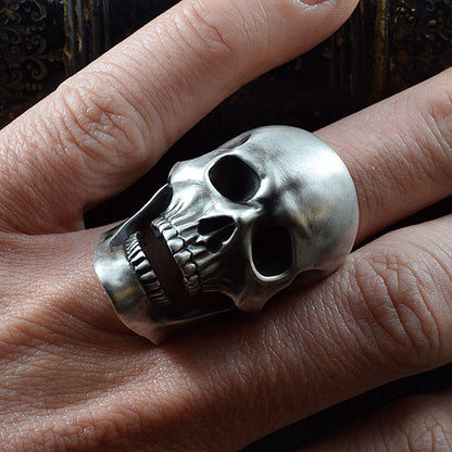 REQUIEM BURIAL SKULL RING SR-R027