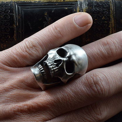 REQUIEM BURIAL SKULL RING SR-R027
