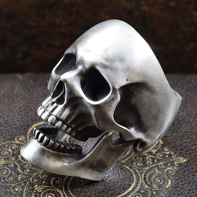 REQUIEM BURIAL SKULL RING SR-R027