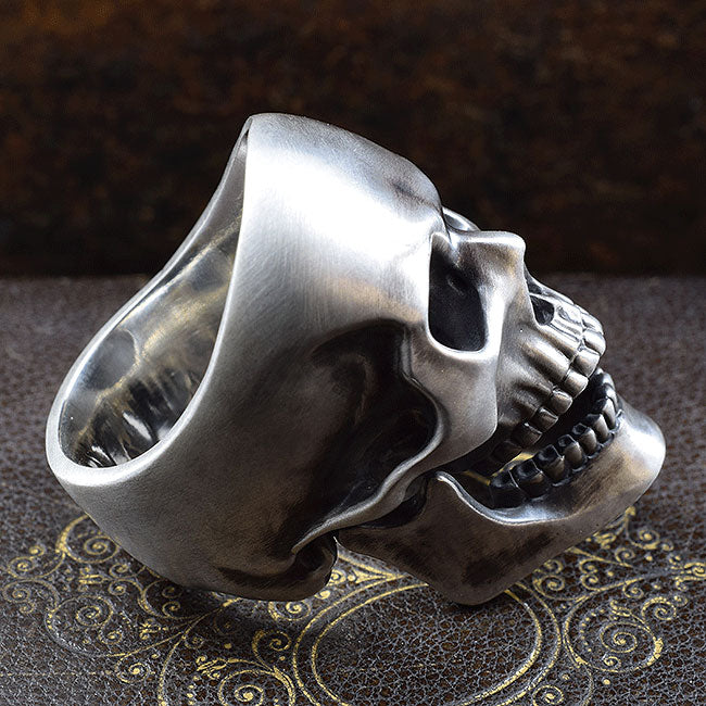 REQUIEM BURIAL SKULL RING SR-R027