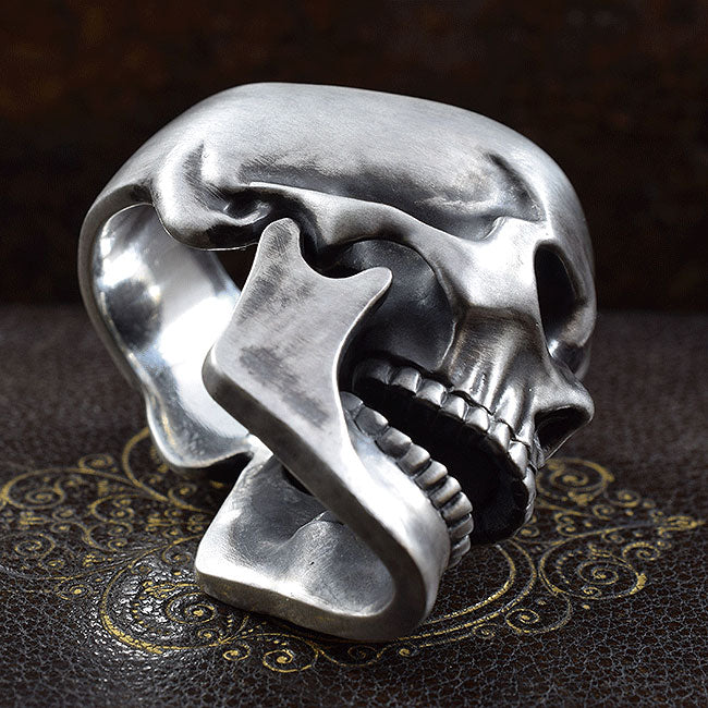 REQUIEM BURIAL SKULL RING SR-R027