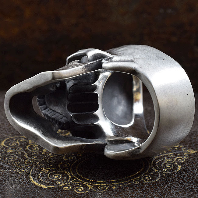 REQUIEM BURIAL SKULL RING SR-R027